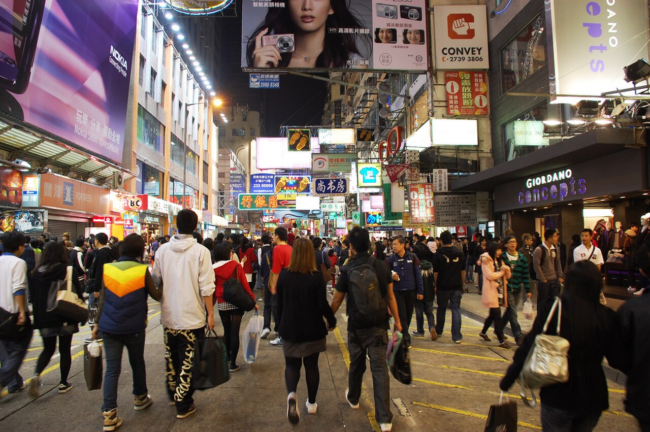 旺角與油麻地街頭夜景氛圍照片